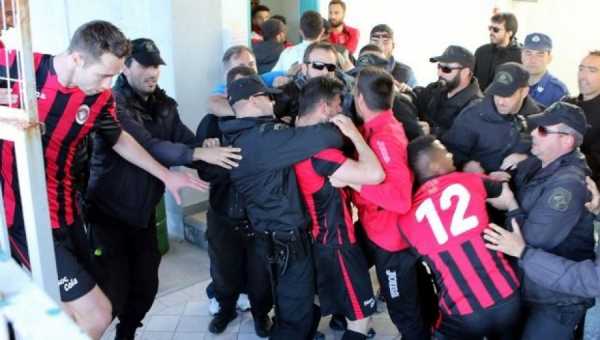ΑΡΧΙΚΗΓ&#039; ΕΘΝΙΚΗ Εικόνες ντροπής στην Καβάλα που προσβάλλουν την Ελληνική Αστυνομία (vid)